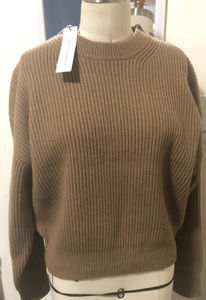 Women’s heavy crew neck sweater